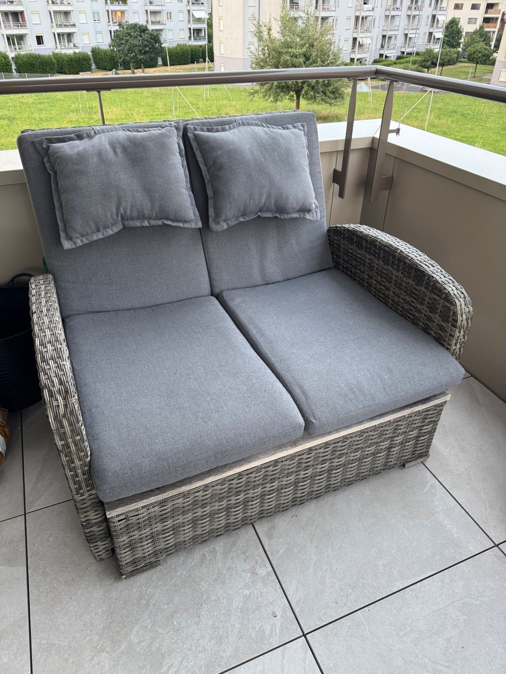 Chaises longues: Zweierlounge – D'occasion à Kriens par knes.stefi 4