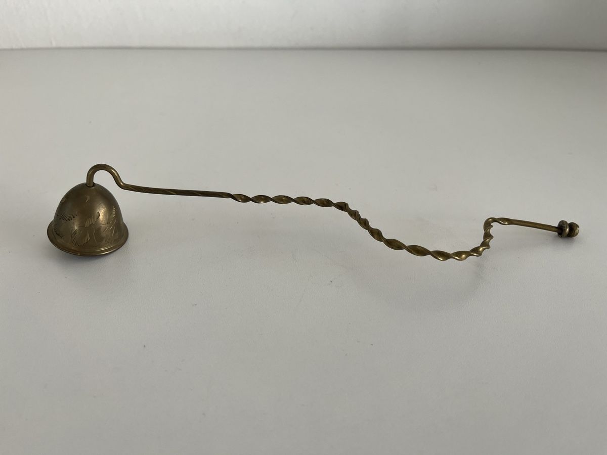 Kerzen: Kerzenlöscher aus Messing / Griff gebogen – Gebraucht aus Wetzikon ZH von seli03 1
