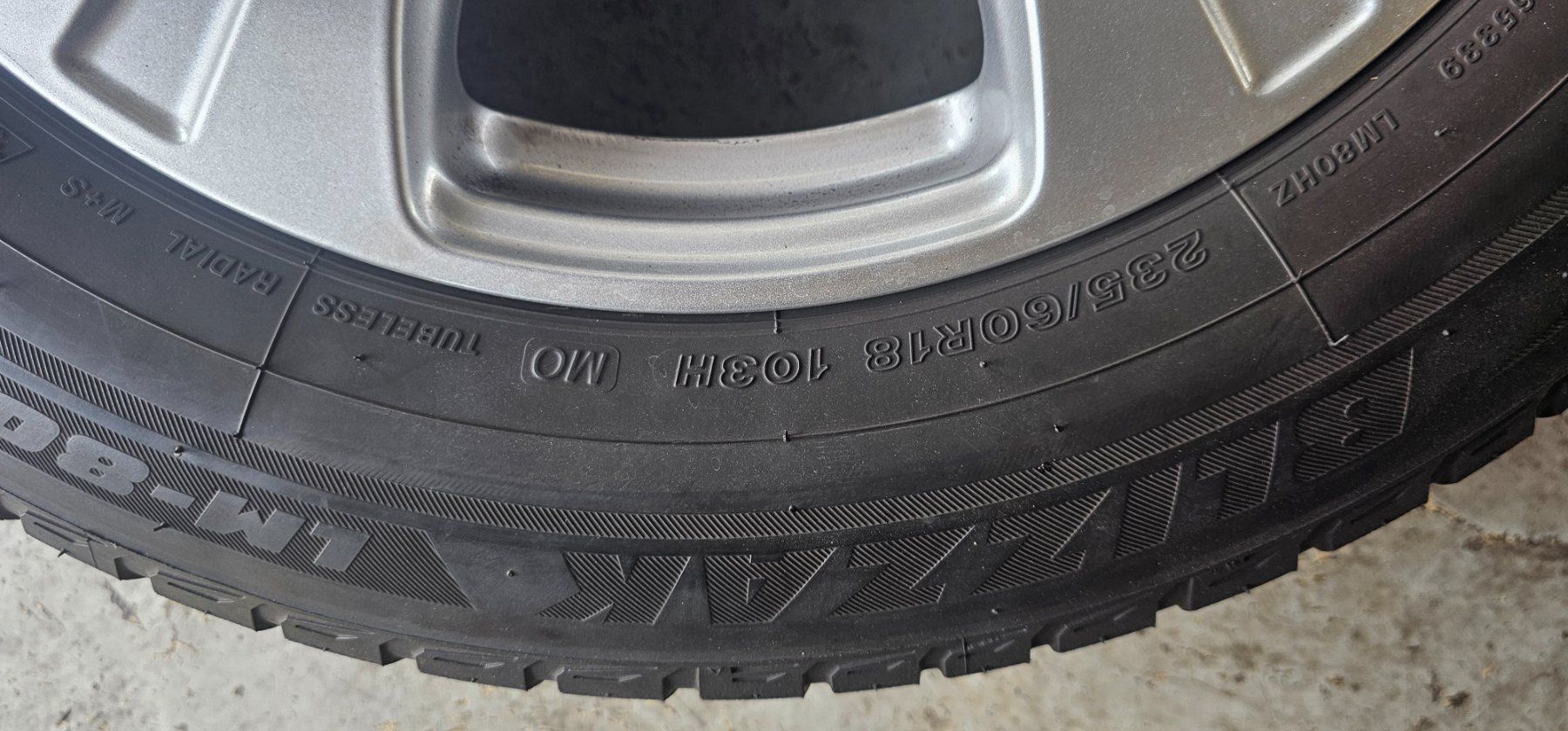 Mercedes-Benz Pneumatici & Ruote complete: Felgen Mercedes – Usato da Leutwil venduto da Michael091 3