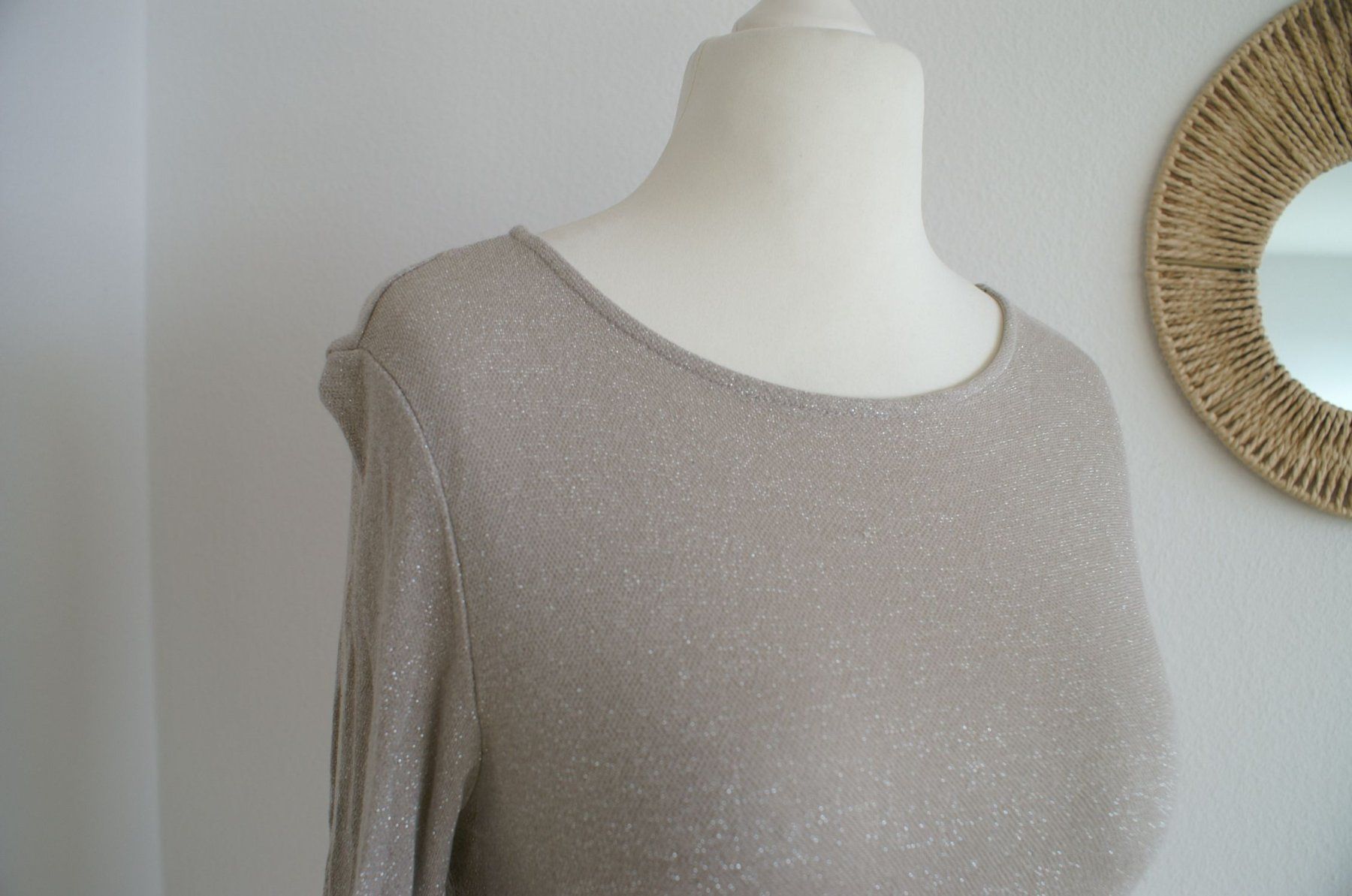 Maglioni & Felpe: glänzender schlichter Pulli, Street one, Gr. 36, sand/silber – Usato da Grüt (Gossau ZH) venduto da o-nyx 3