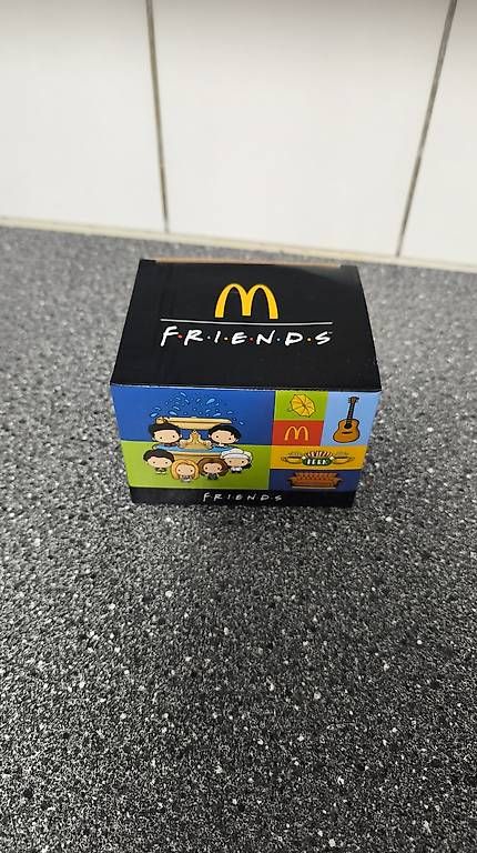 Tazze: Mc Donalds Friends Tasse – Usato da Amriswil venduto da ram_w5sb 1