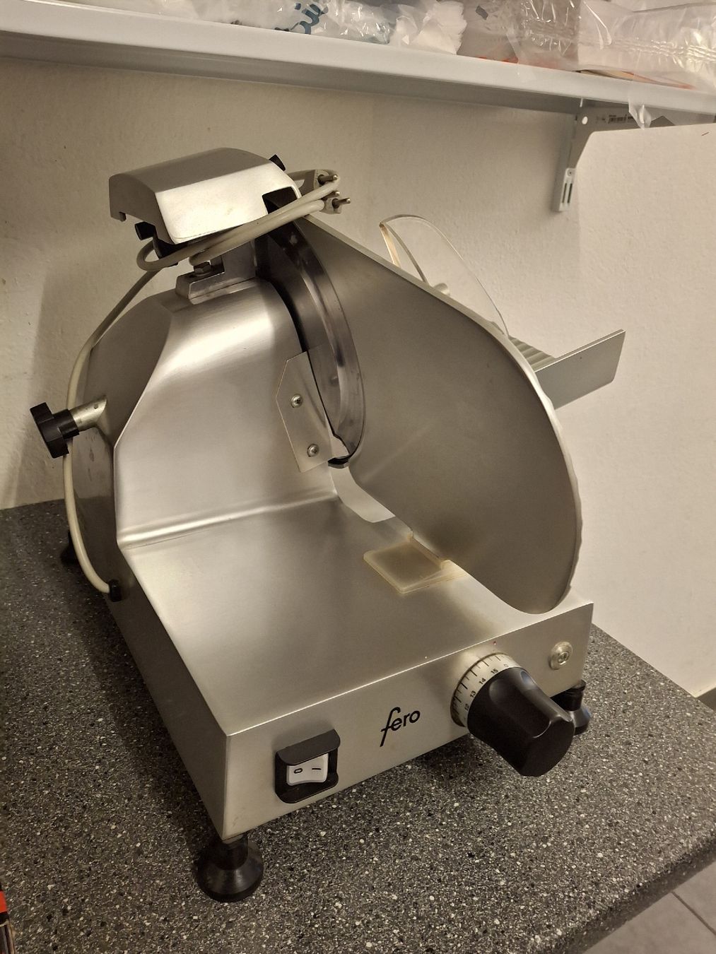 Fero Elettrodomestici da cucina: Aufschnittmaschine – Usato da Bern venduto da Sahlenweidli