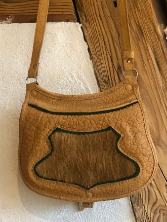 Vintage Handtasche Leder Fell camel hellbraun beige grün