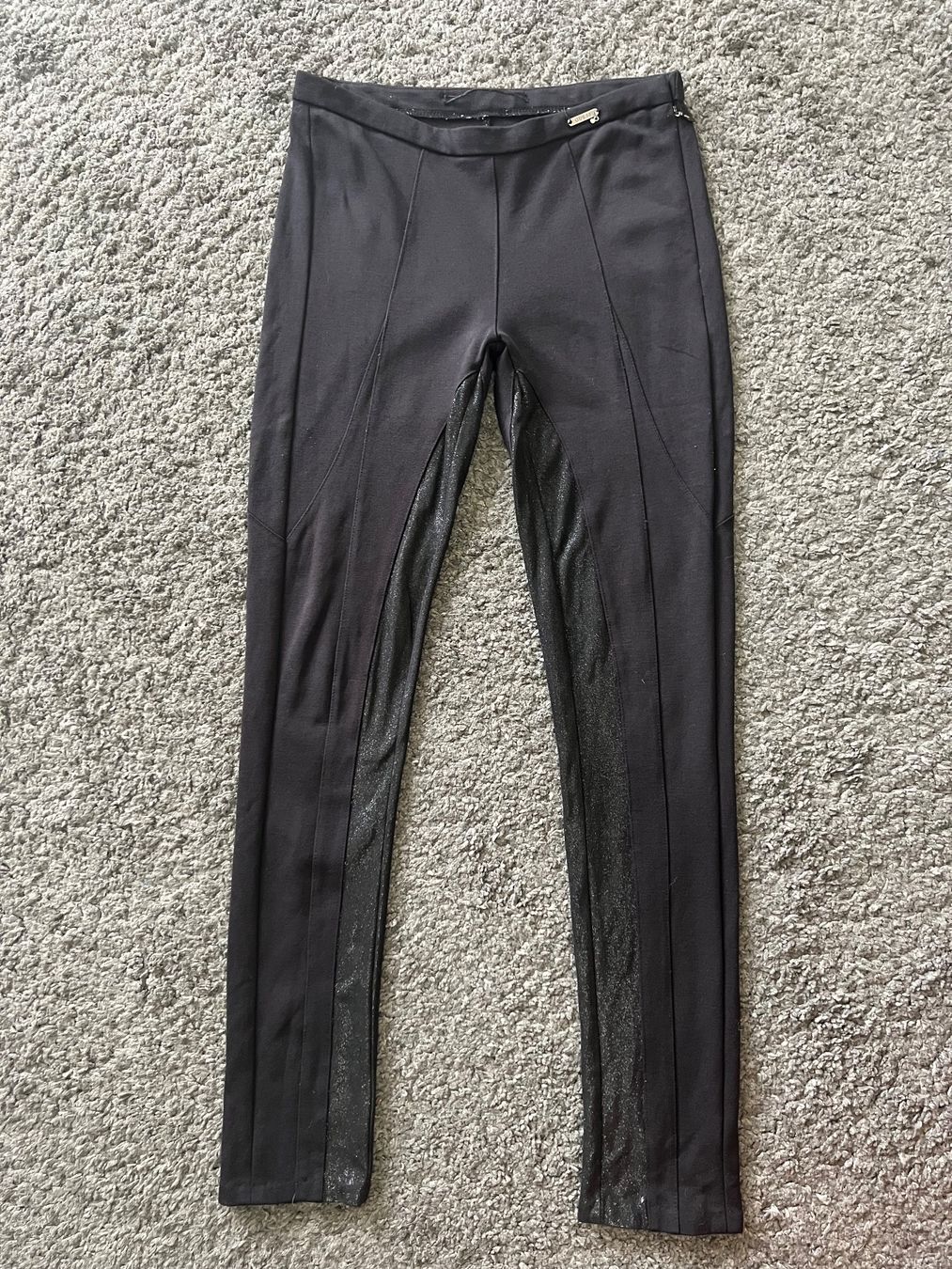Guess Leggings: Guess Leggings Gr.Xs – D'occasion à Effretikon par Briga.S.