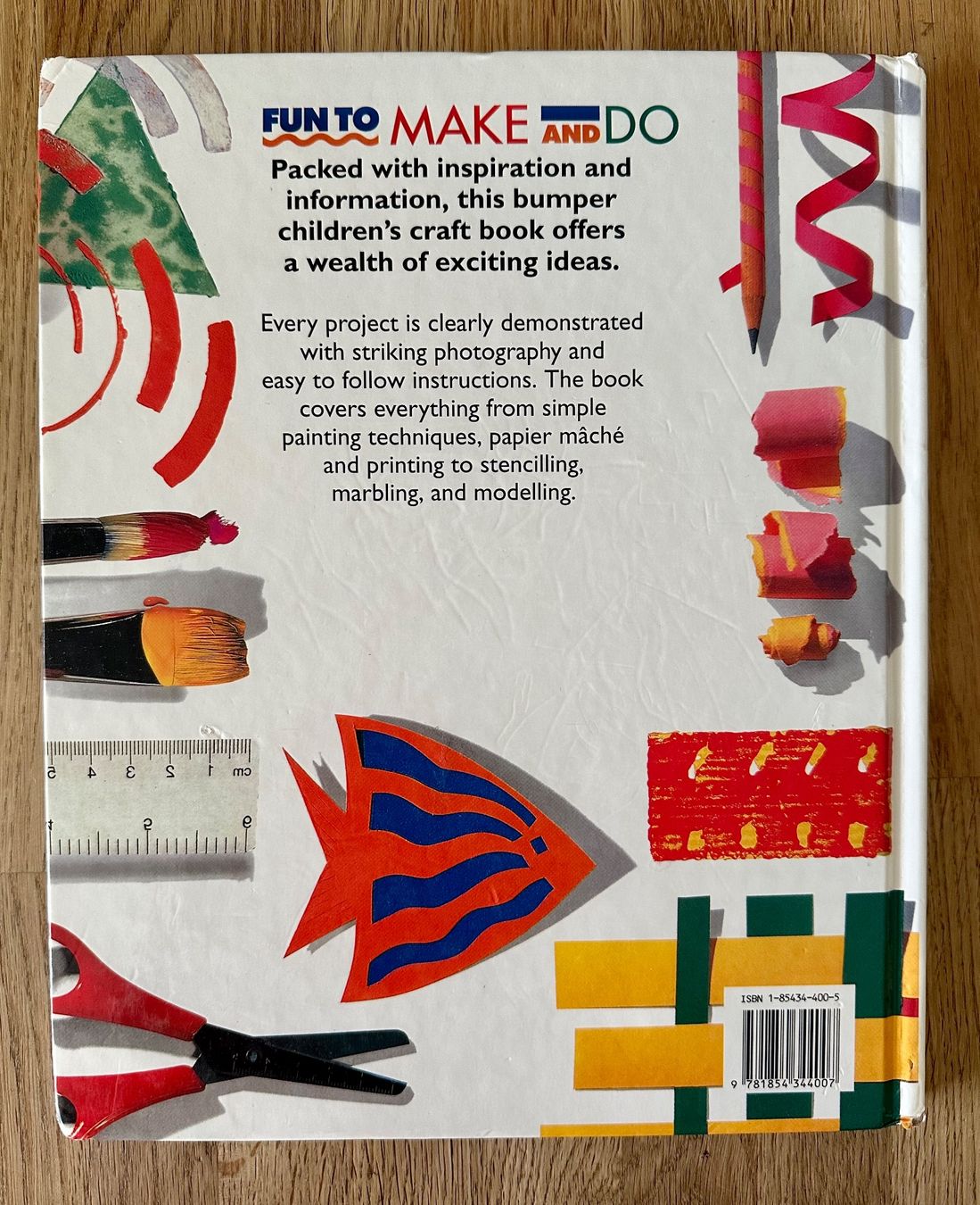 Libri: English book- FUN TO MAKE AND DO – Usato da Amriswil venduto da Mat08 1