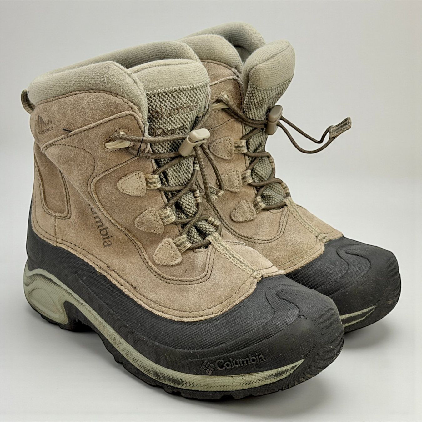 Columbia Scarpe da uomo: Bottes de neige Columbia Bugaboot, Pointure 38 – Usato da Morges venduto da Novantica
