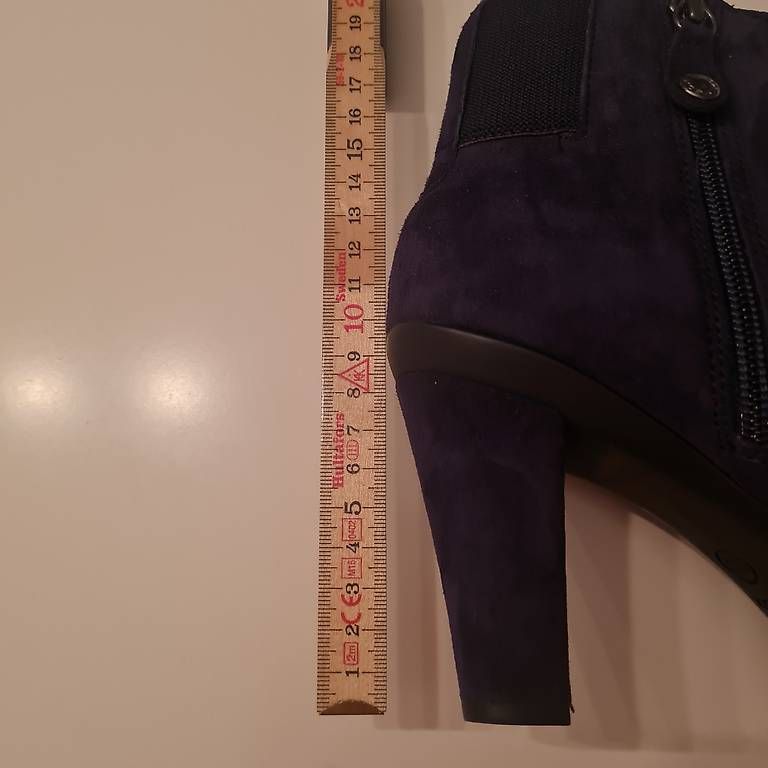 Scarpe da donna: Lederstiefelette Geox Gr. 38 blau – Usato da Kreuzlingen venduto da vir_thb7 4