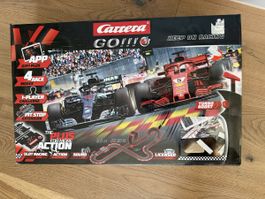 Carrera GO Plus Rennbahn Set mit App Steuerung 6.8 Meter