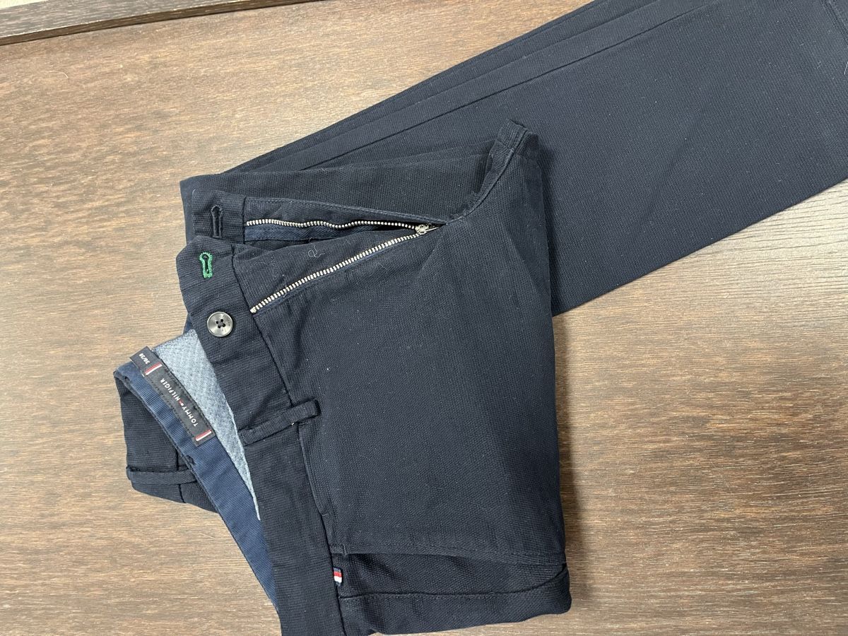 Tommy Hilfiger Hosen: Pantalon Tommy Hilfiger – Gebraucht aus Lens von Tosca70 2