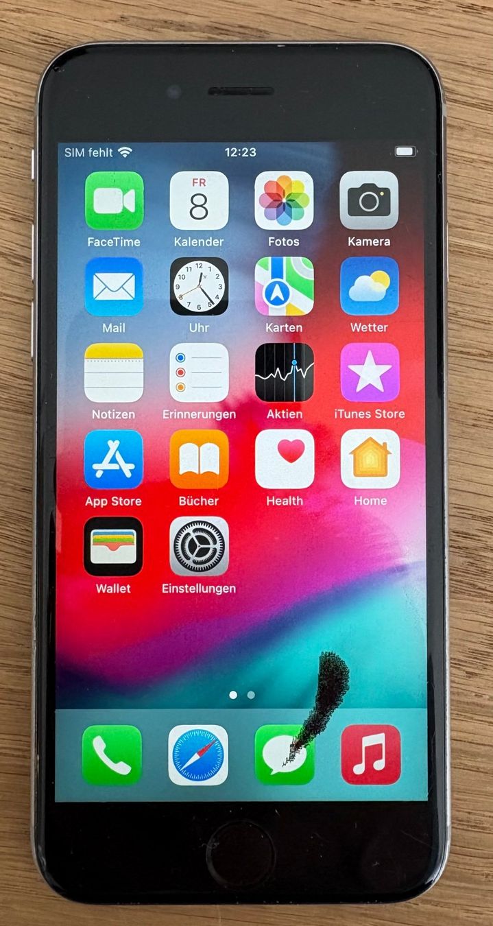 Apple Telefoni cellulari / Smartphones: Apple iPhone 6s | 128 GB | Spacegrau – Usato da Zürich venduto da Gaikokujin 1