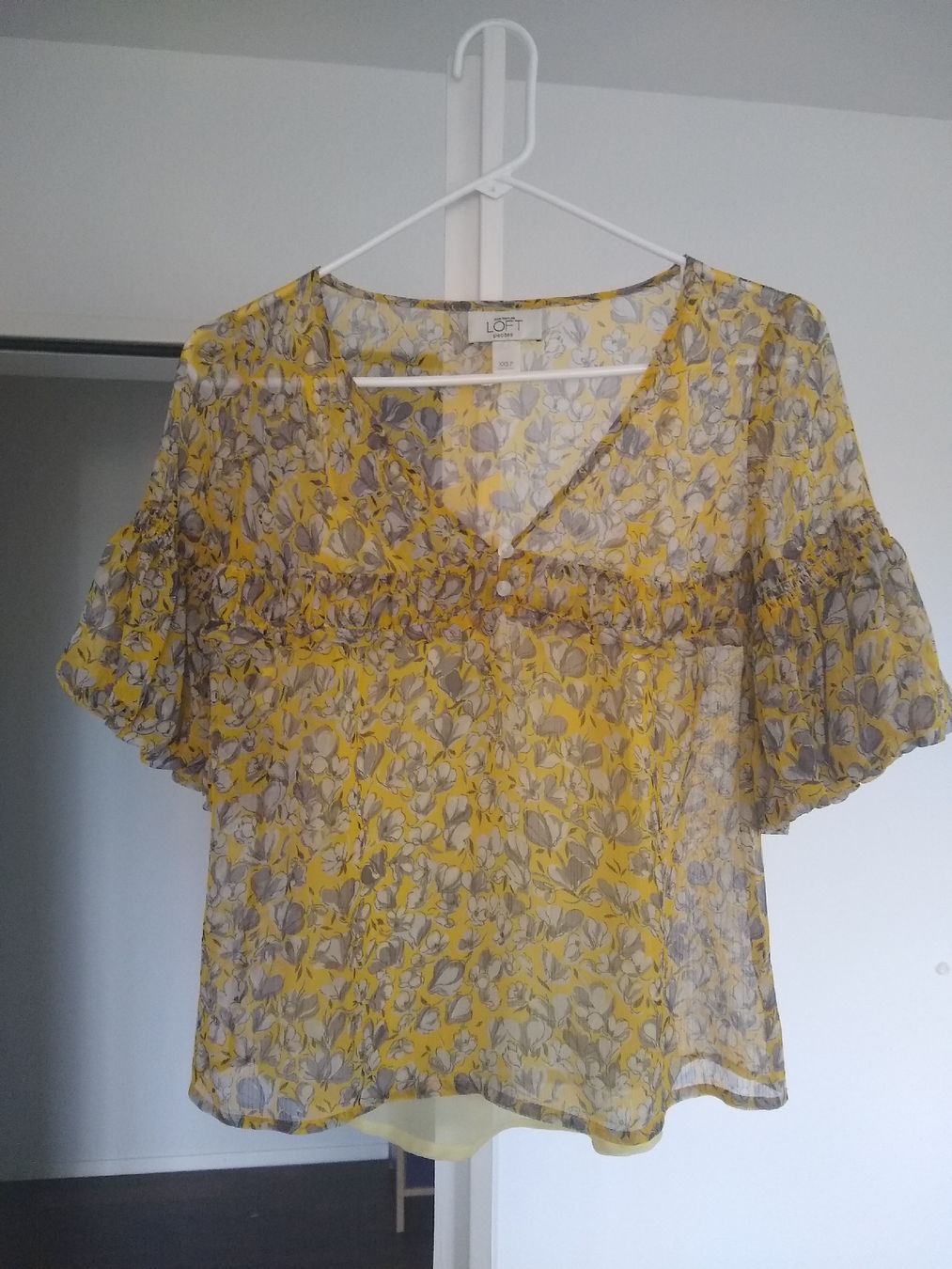 Blusen: Bluse XXS P "Ann Taylor Petite Loft" – Gebraucht aus Dübendorf von LoRi-2026 1