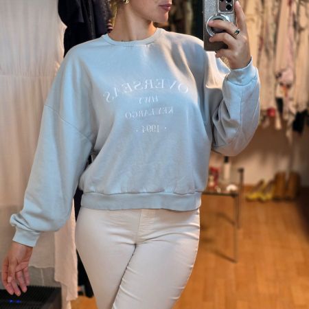 🩵 Oversize Sweatshirt Gr. M – Babyblau