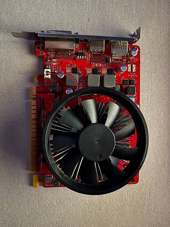 Schede grafiche: NVIDIA GTX 1050 2 GB DDR5 – Usato da Davesco-Soragno venduto da mat97 2