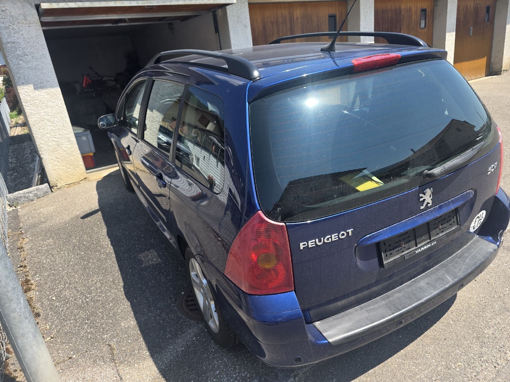 Peugeot Automobili: Peugeot 307 break 2.o I – Difettoso da Malleray venduto da raiser01 2