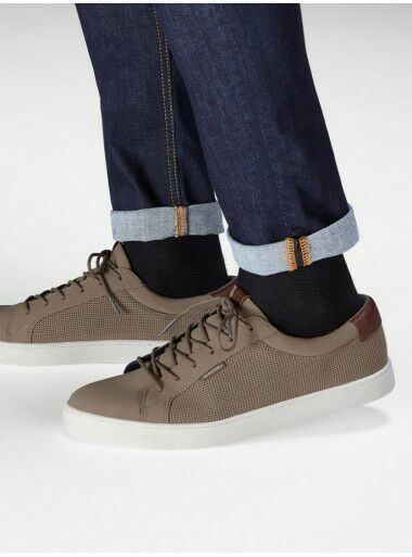 Herrenschuhe: ON-TREND SNEAKERS Jack & Jones – Neu und originalverpackt aus Meyrin von fashion-outlet 1