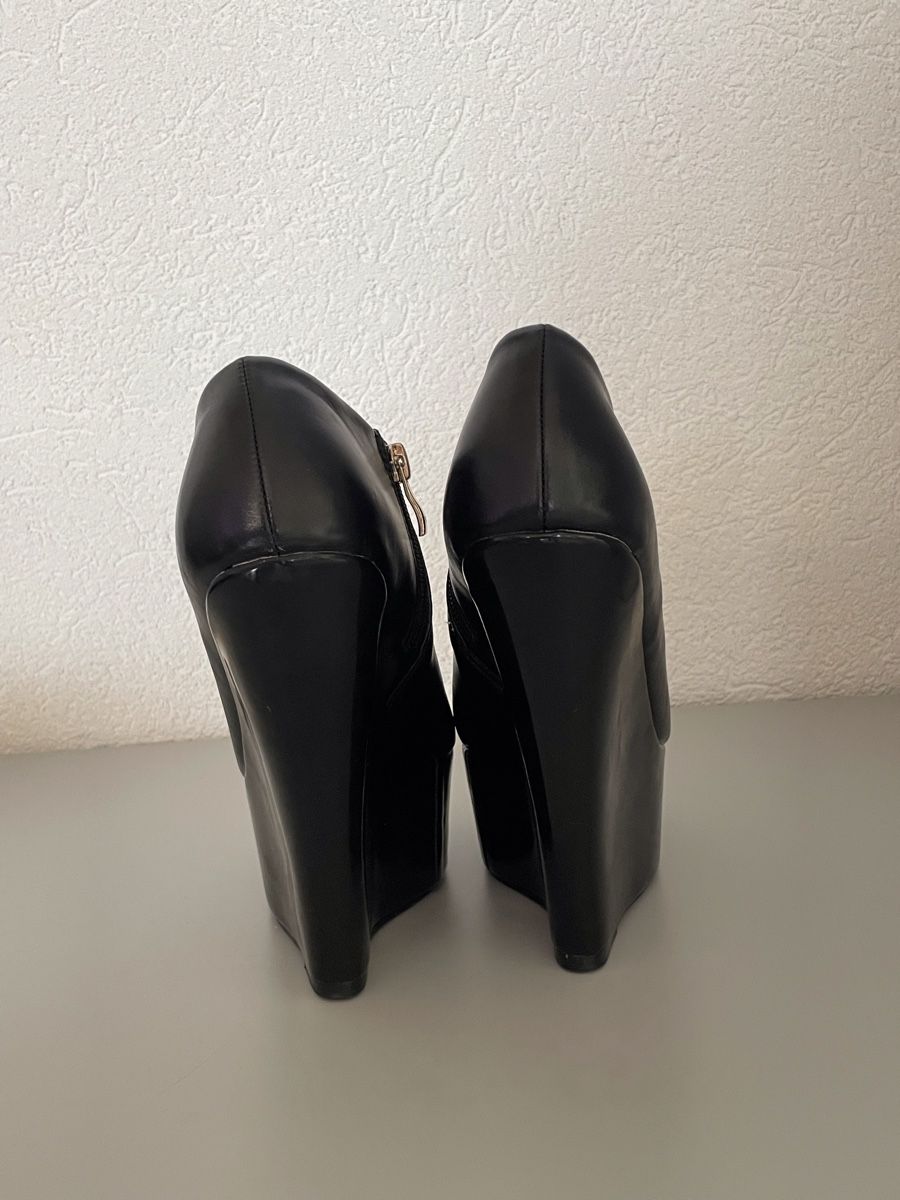 Scarpe da donna: Bottines compensées Sergio Todzi noires, taille 38 – Usato da Vuadens venduto da Nina11 3