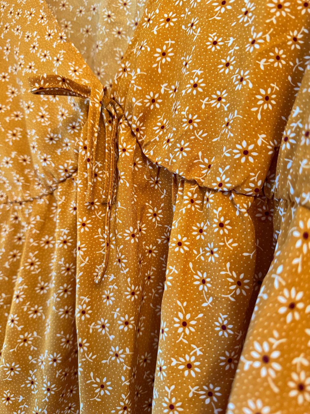 Camicette: Wunderschöne Bluse, Senffarben, Blumenmuster, Grösse XL! – Nuovo (secondo la descrizione) da Au ZH venduto da FMRF 1