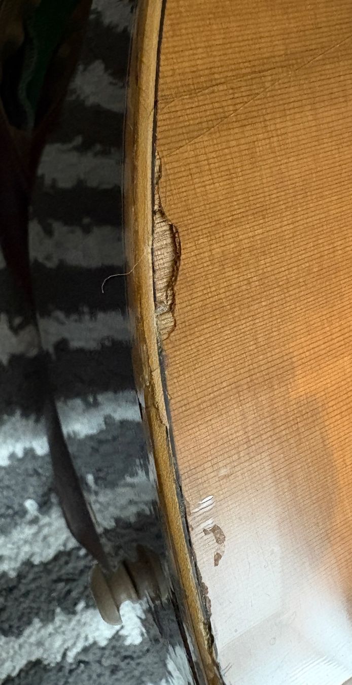 Musikinstrumente: Spanische Gitarre defekt – Defekt aus Auenstein von 5222 1