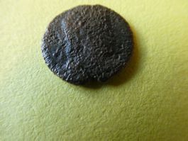 uralte Bronzemünze   18 mm     1.73 g