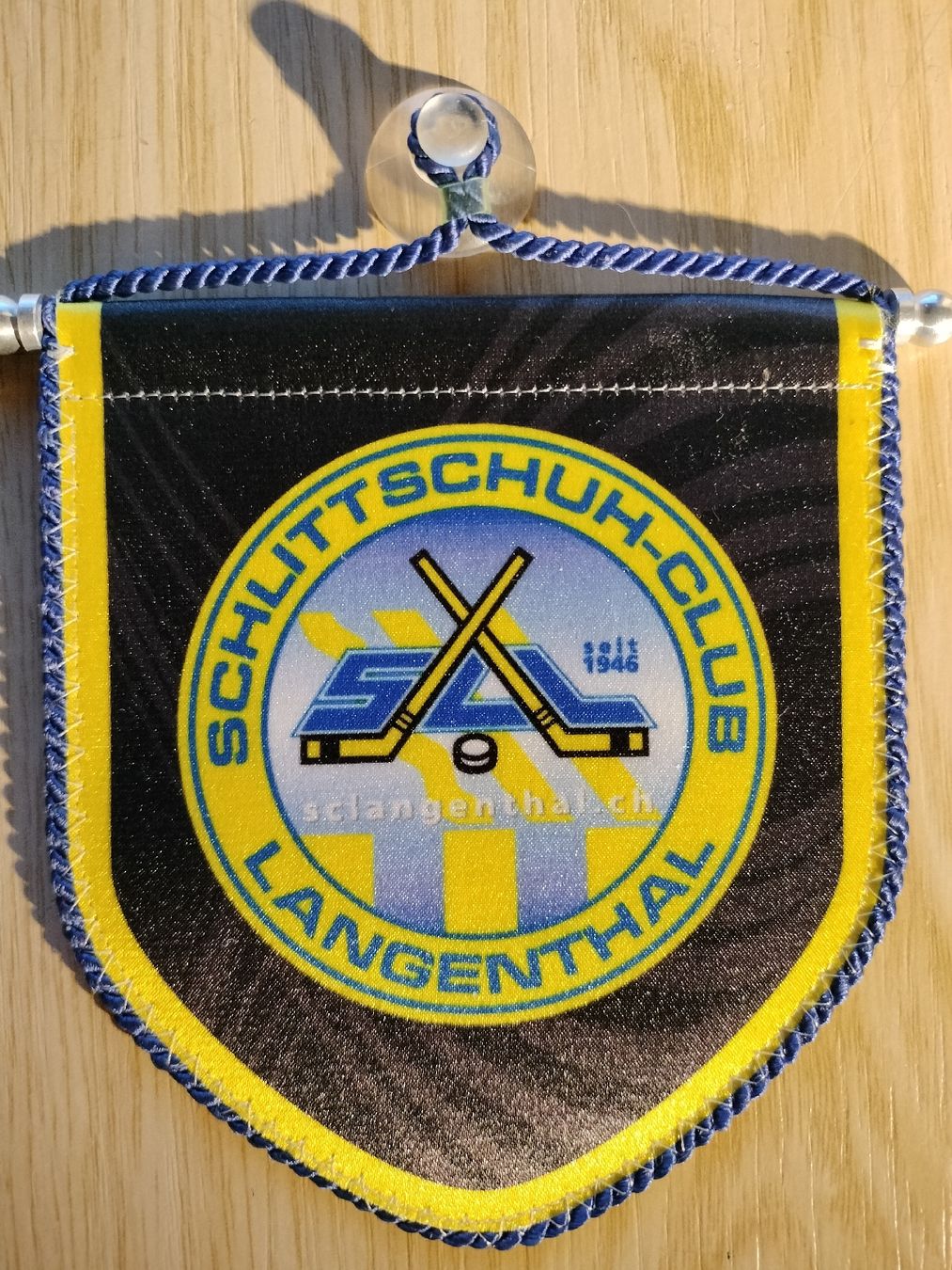 Bandiere: Autowimpel Eishockey SC Langenthal – Nuovo (secondo la descrizione) da Schwanden Sigrisw venduto da cadieux71