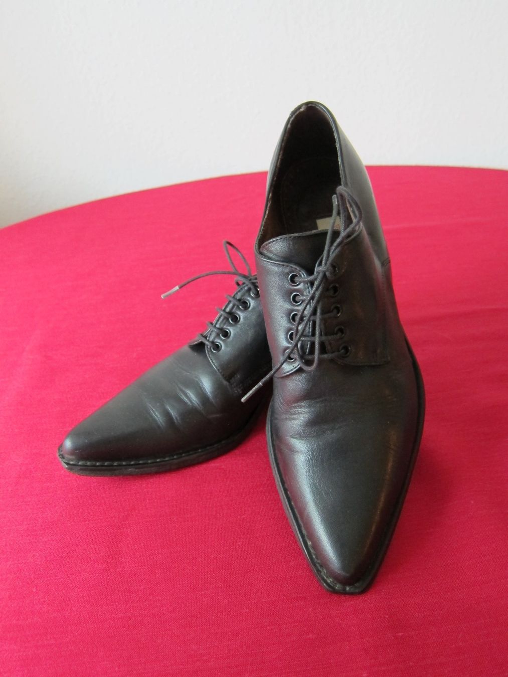 Guess Scarpe da donna: Schuhe, Leder, Guess, Innensohle 25cm, Vintage – Usato da Zürich venduto da Italia58 1