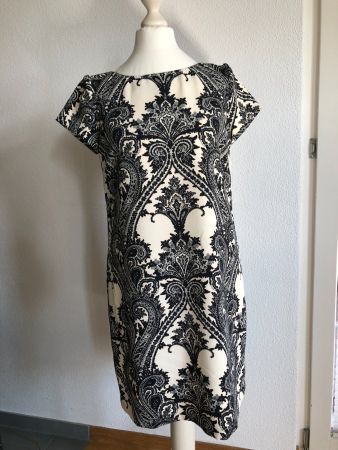 Kleid von Zara Gr. XS