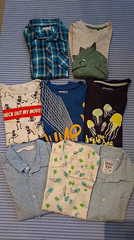 Lotti & Set di vestiti: Kleiderpaket, Shirts, Junge,  Grösse 128 – Nuovo (secondo la descrizione) da Oftringen venduto da januarloch