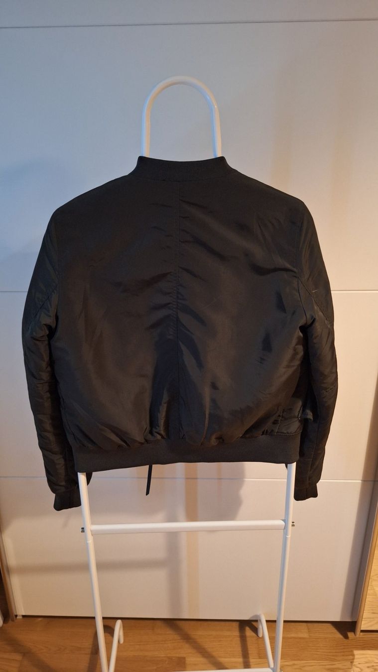 Vero Moda Giacche: Veste bomber VERO MODA taille XS – Nuovo (secondo la descrizione) da Goldach venduto da Mischyta 3