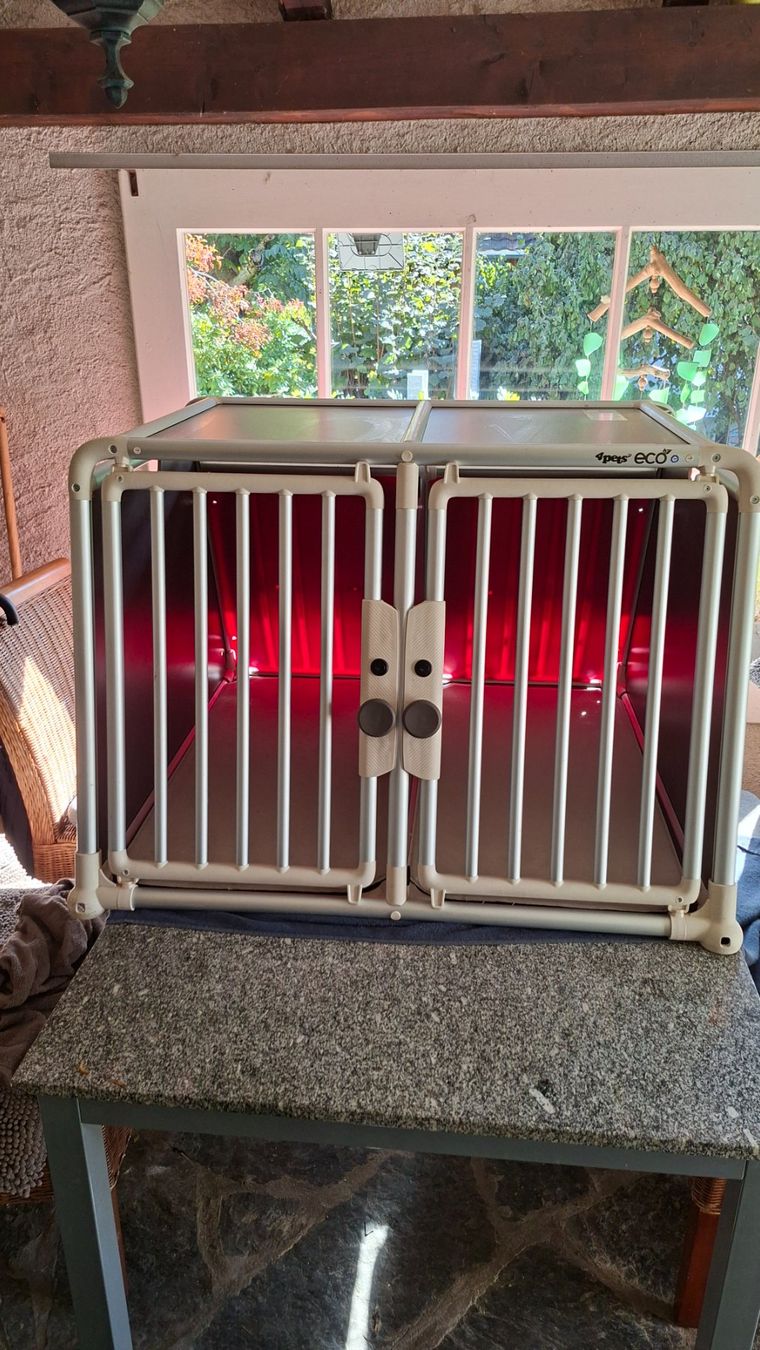 4pets Gabbie, trasporto & Sicurezza: Doppelhundebox – Usato da Matten b. Interl venduto da jasami4
