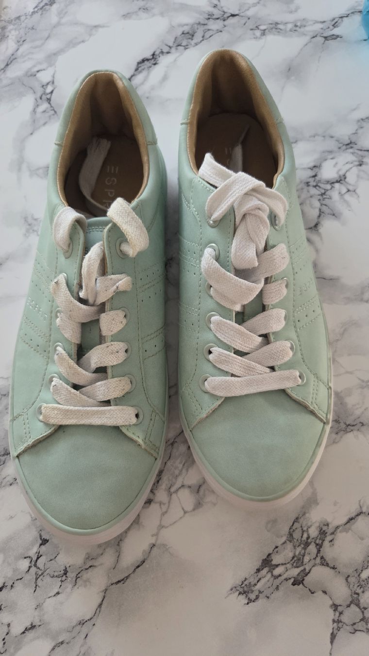 Esprit Chaussures femmes: Sprite Turnschuhe gr.38 – Neuf (Voir description) à Gossau SG par sar_7vt5 1