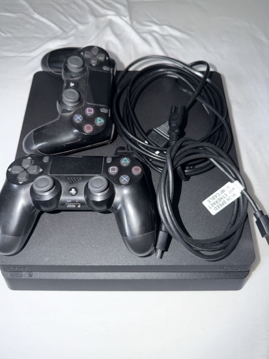 Sony Consoles: PlayStation 4 – Neuf (Voir description) à Wetzikon ZH par aro_685k 4