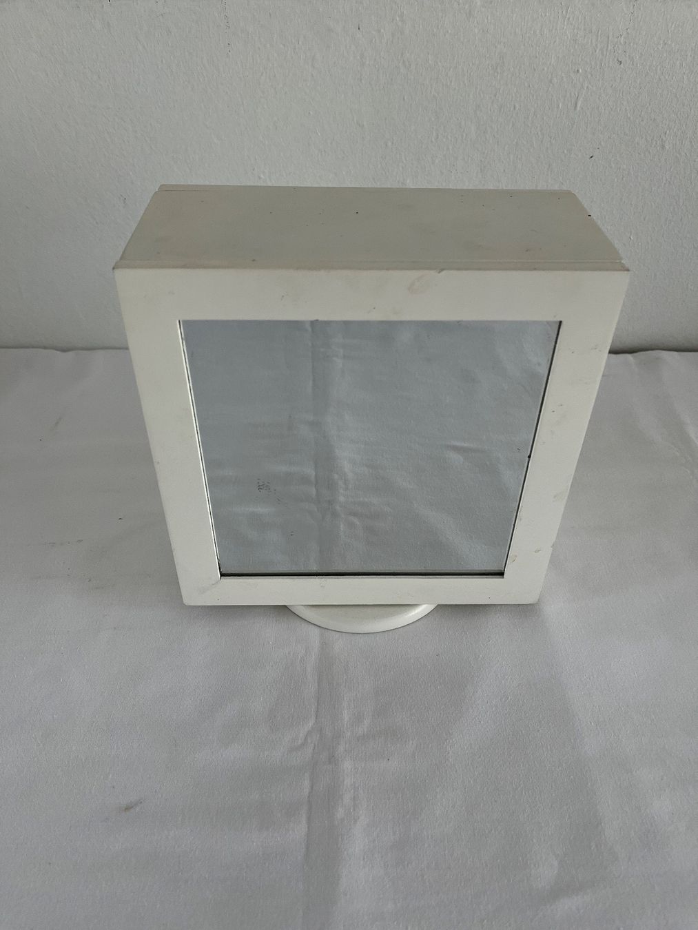Tutte le decorazioni: Schmuckkästchen / Holz / mit Spiegel / drehbar – Usato da Wetzikon ZH venduto da seli03 2