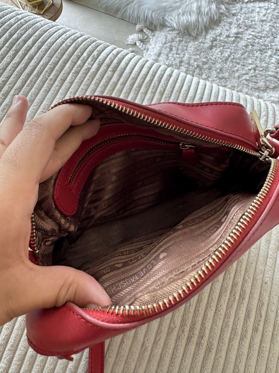 Sacs femmes: Tasche rot  – D'occasion à Bellmund par HAV2020 2
