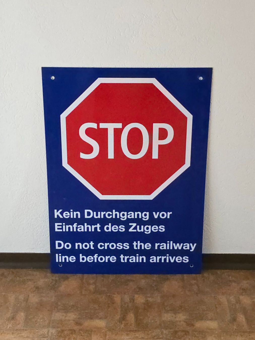 SBB/CFF/FFS Insegne: Grosse SBB Warntafel STOP – Usato da Dättlikon venduto da Wundertuete_
