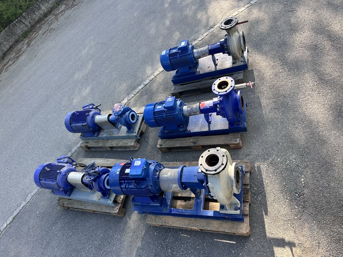 Pompe & Parti di ricambio: Industrie Wasserpumpe – Usato da lyssach venduto da brax2019 1
