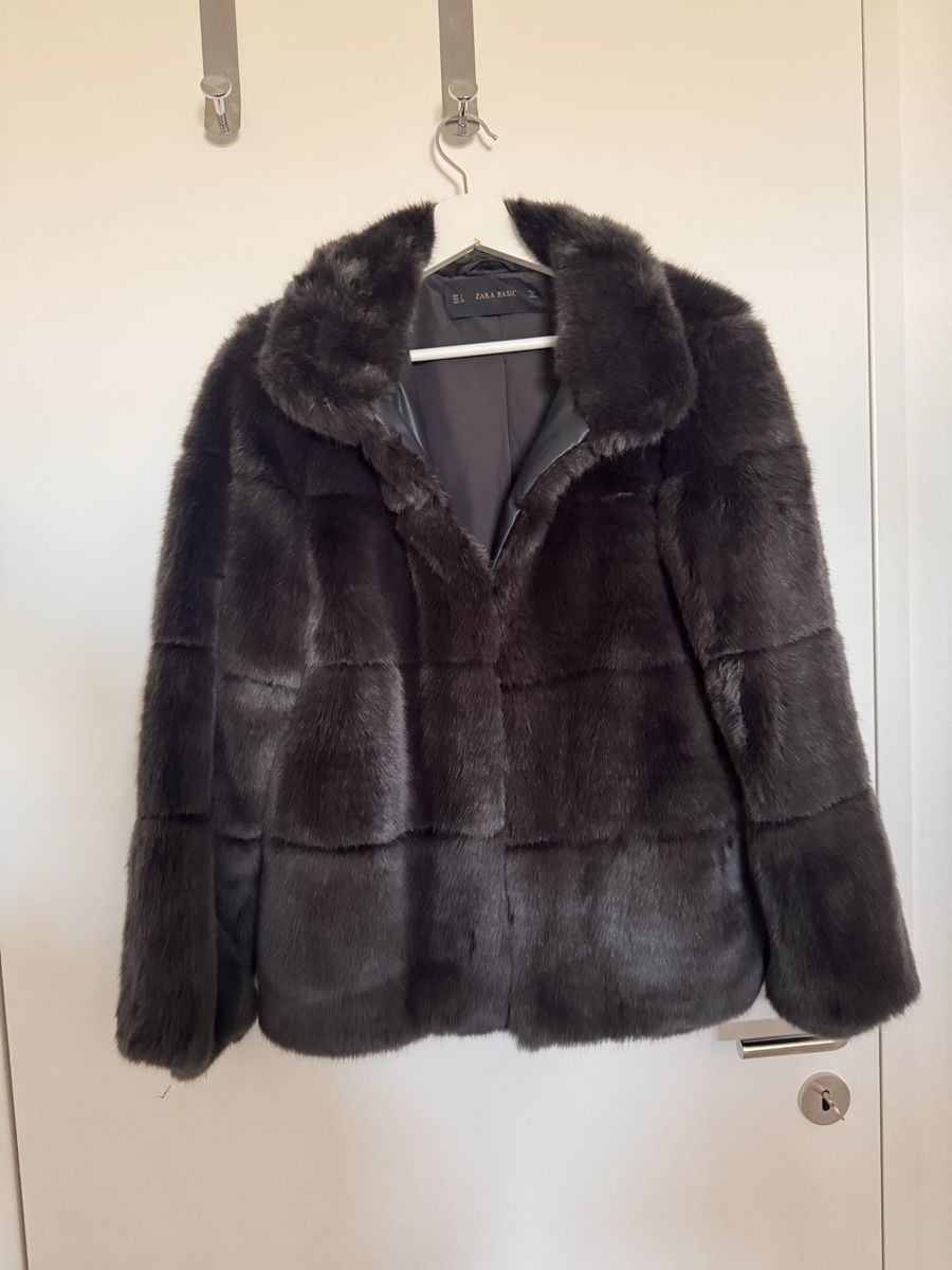 Zara Giacche: Zara Basic Kunstfell Jacke dunkelbraun Grösse L gebraucht – Usato da Zürich venduto da arngi