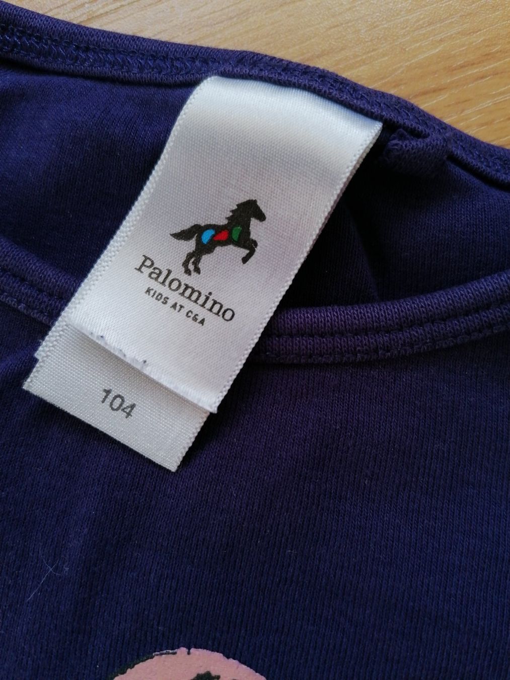 Pullover & Sweatshirts: Langarm Shirt Gr 104 – Gebraucht aus Büttikon AG von Amineah 1
