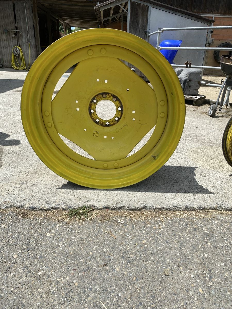 John Deere Trattori: John Deere Felgen – Usato da Pfaffnau venduto da jan_hodu 1