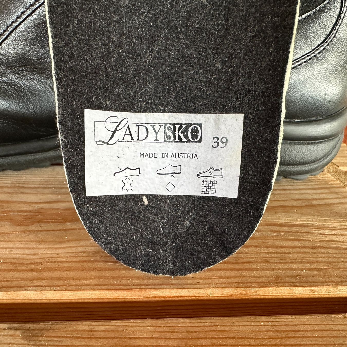 Helvesko Damenschuhe: HELVESKO Ladysko Boots Leder Gr. 39 – Gebraucht aus Tägertschi von TheChange 4