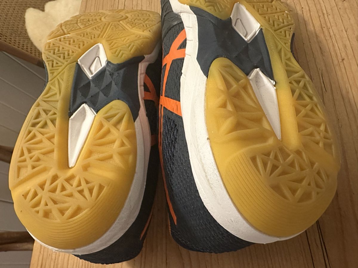 Asics Scarpe da uomo: Asics Gel-Blade Hallenturnschuh – Nuovo (secondo la descrizione) da Zürich venduto da DawaChi 4