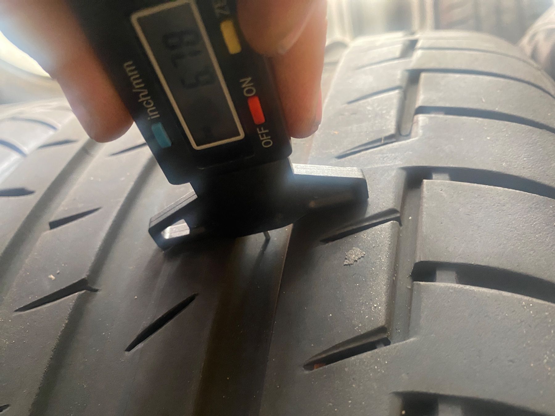 Continental Pneumatici & Ruote complete: 245/45R20 – Usato da Widen venduto da Dinero02 8