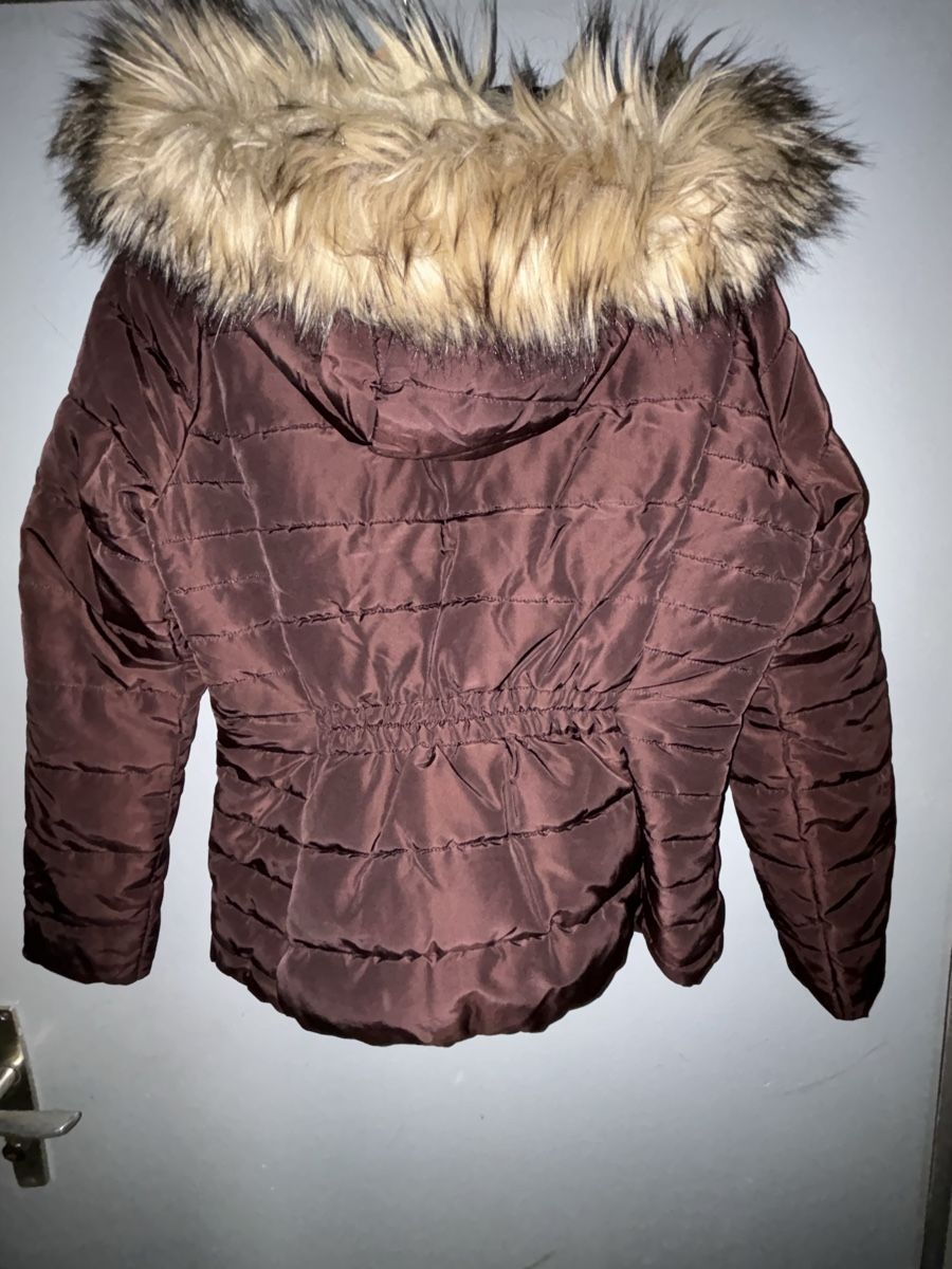H&M Giacche: Warme Winterjacke mit Pelzkragen Gr. 38 – Nuovo (secondo la descrizione) da St. Gallen venduto da Katha95 3