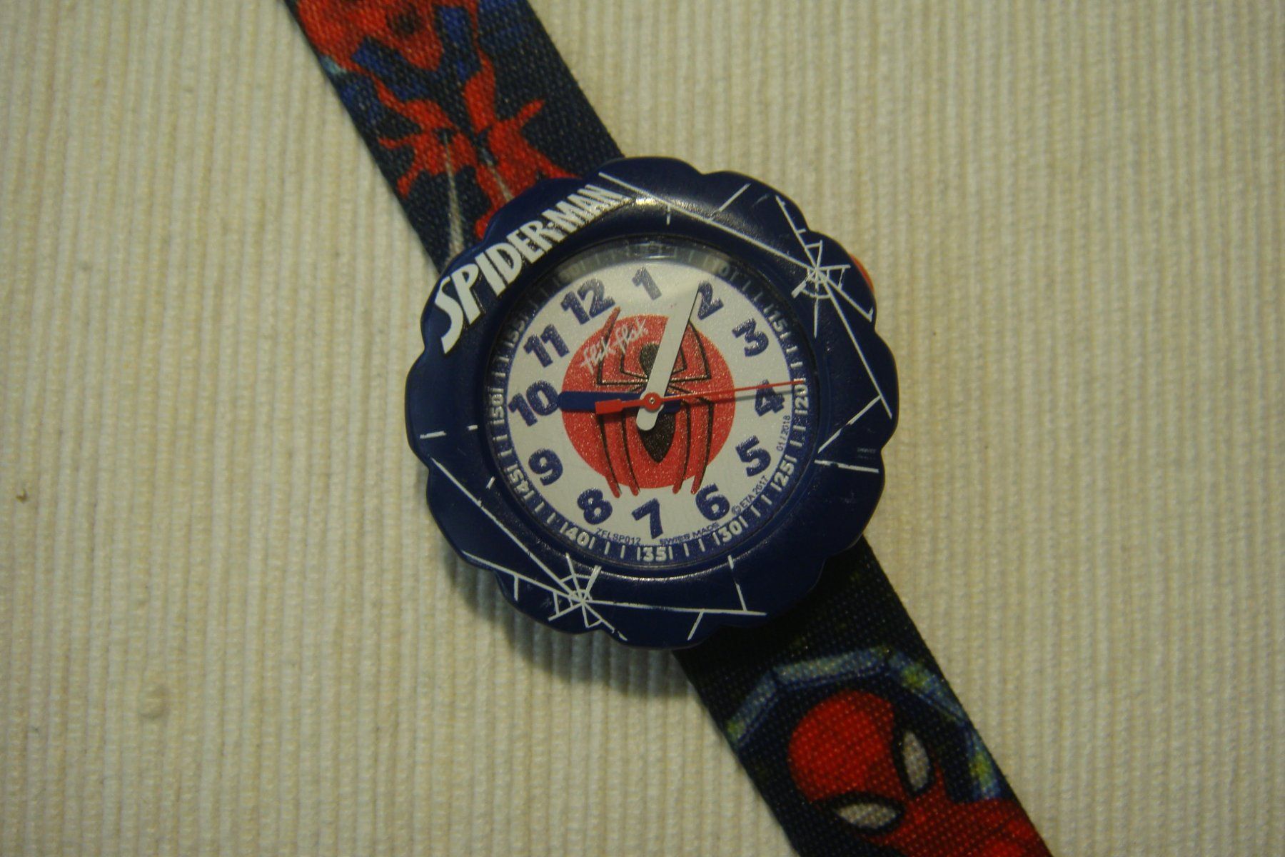 Flik Flak Montres: Flik Flak Spiderman – D'occasion à Emmenbrücke par kuhn4951