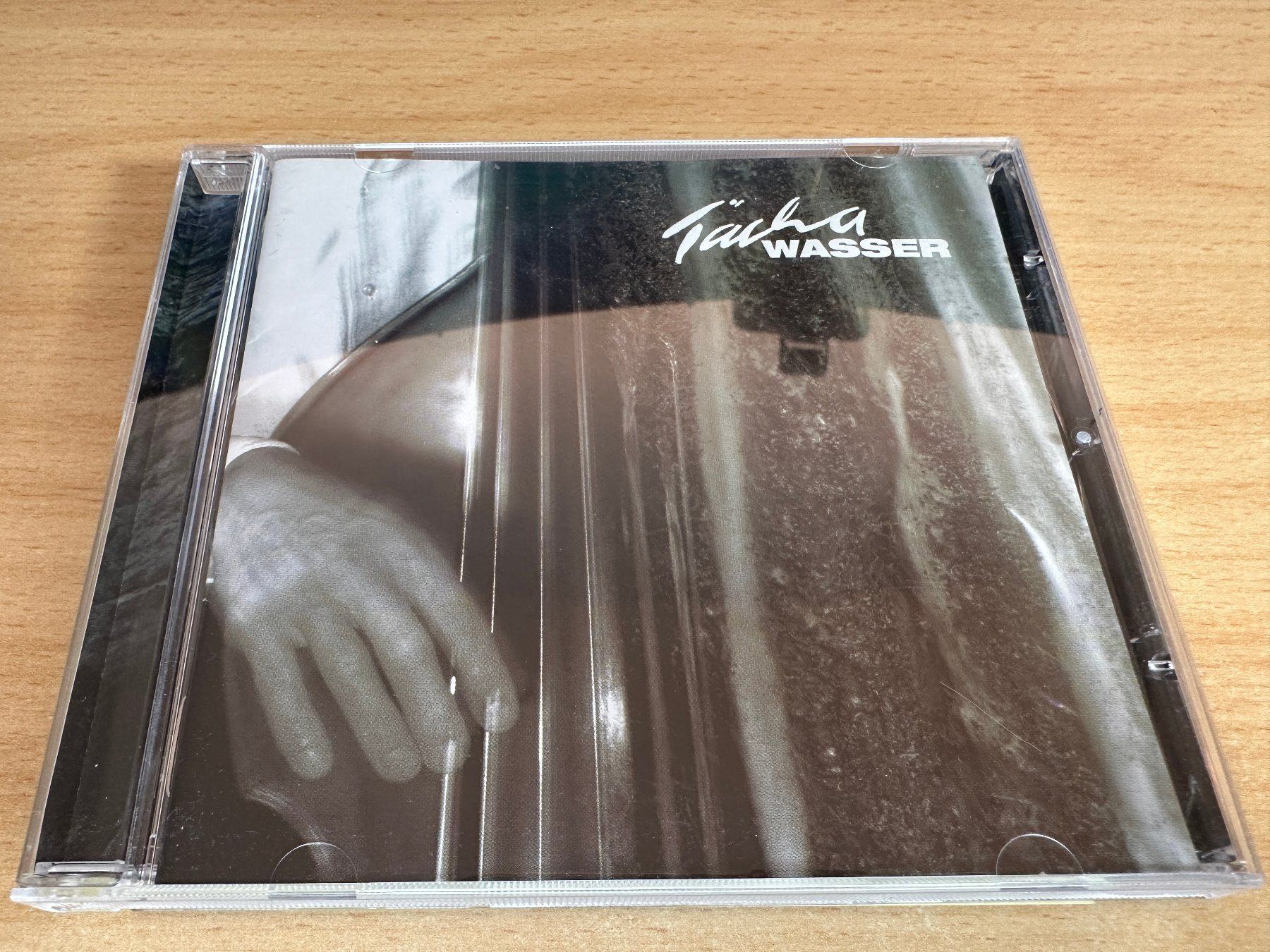 CD: Tächa – Wasser – Usato da Rikon im Tösstal venduto da Alpenmutz