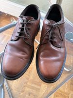 Clarks Herrenschuhe aus braunem Leder