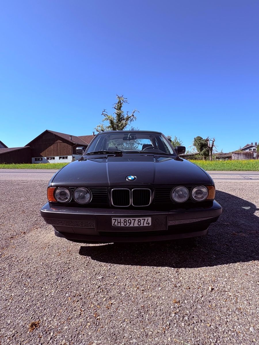 BMW Automobili: BMW E34 / 140‘000KM / MFK NEU – Usato da Hinwil venduto da gli_l5xv 1