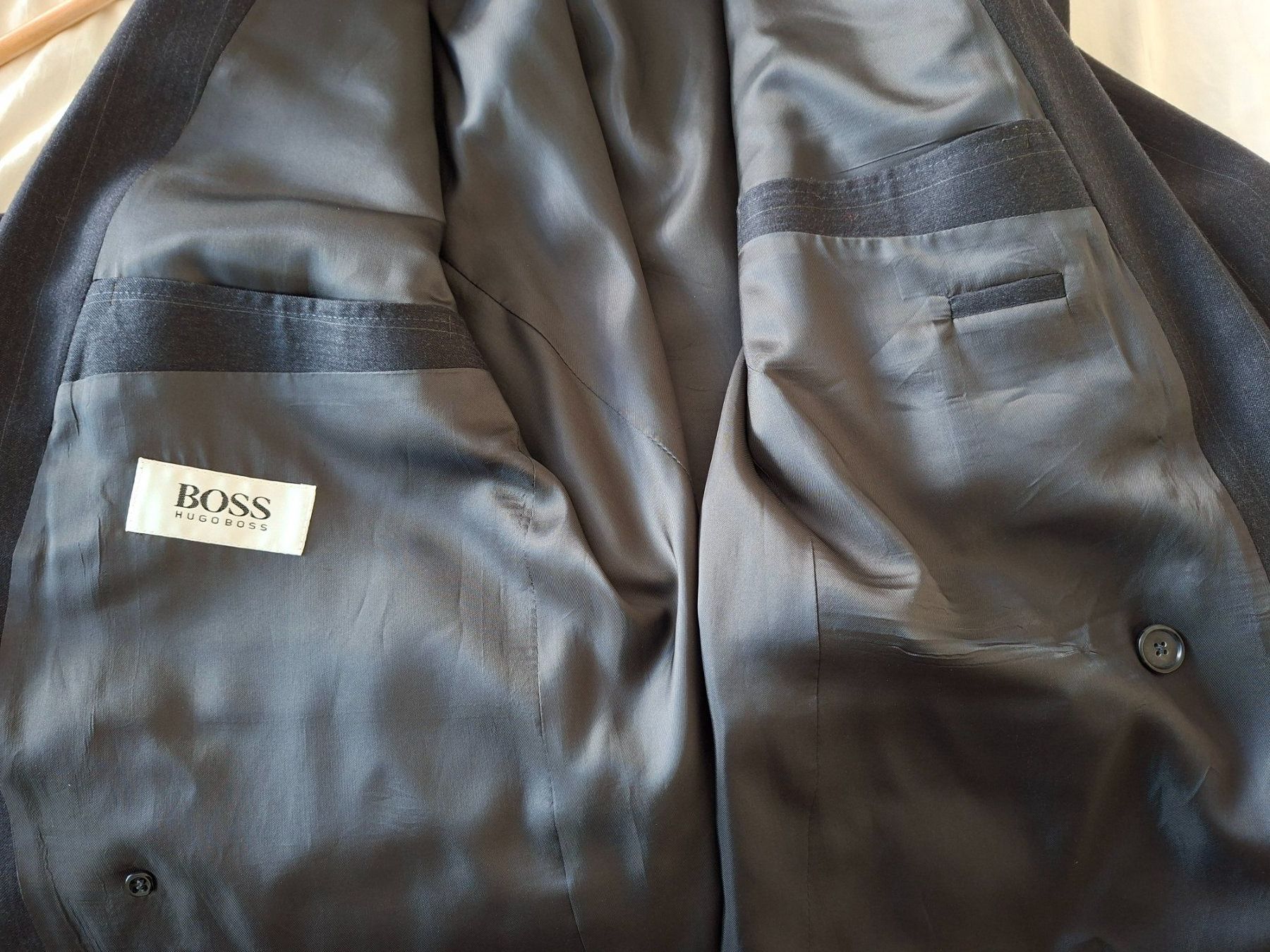 Hugo Boss Giacche: BOSS Blazer,Gr.52,reine Schurwolle – Usato da Zweidlen venduto da zah_b2hj 2