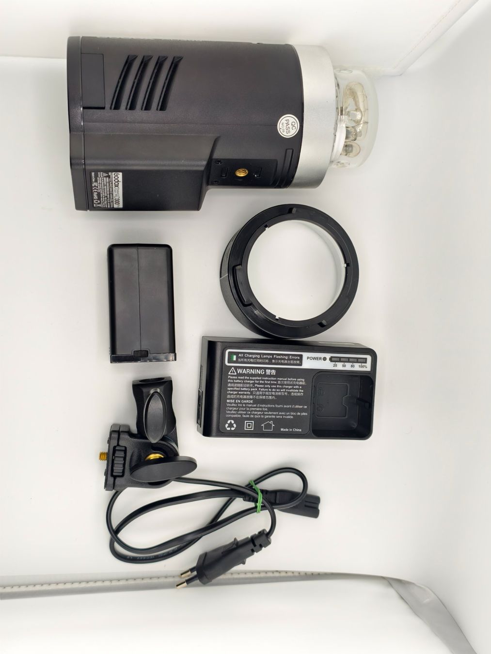 Godox Flash: Godox AD300Pro Strobe light Neu – Usato da Uster venduto da TOPPRICEE 2