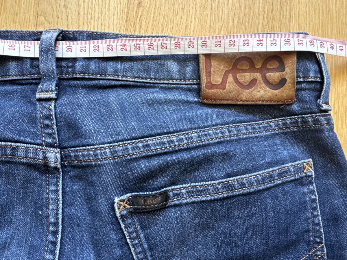 Lee Jeans: Lee Jeans Gr. 30/34 Modell Daren – Usato da Mauren venduto da ducducturi 6