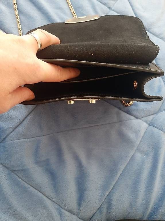 Taschen für Damen: neue Furla Umhängetasche – Gebraucht aus Düdingen von san_kf2l 1